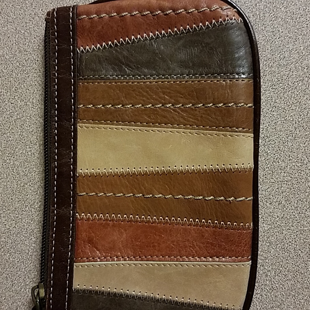 Fossil leather wristlet